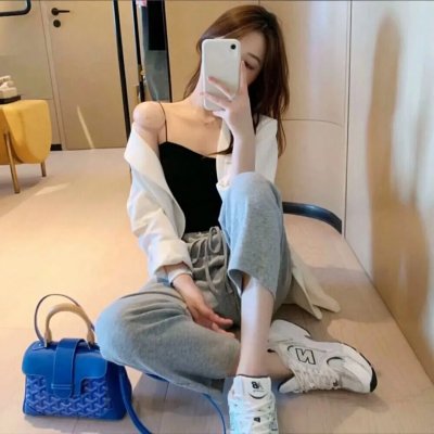 砍柴姑娘
